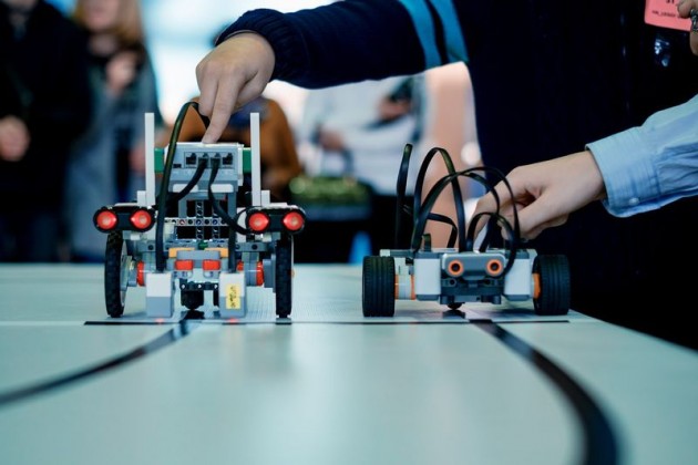 Компания LEGO Education стала партнером фестиваля «РобоФест-2017»