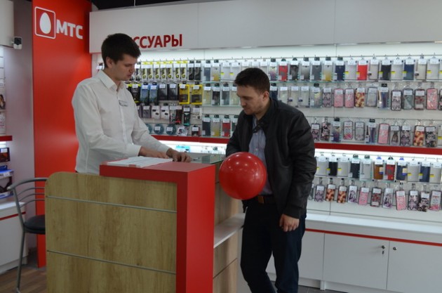 Компании BQ и «МТС» открыли первый совместный фирменный салон
